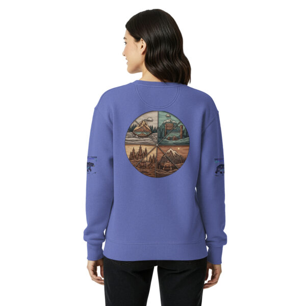 unisex-garment-dyed-sweatshirt-flo-blue-back-69c7143570470.jpg Sudadera teñida unisex